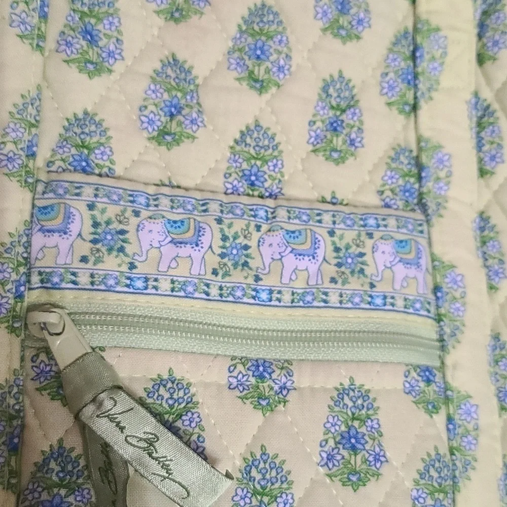 Vera Bradley Messenger Bag Chartreuse W/Blue Flowers Elephants Zips 13x16